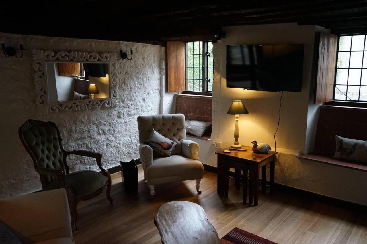 Stunning Historic 2-Bed House In Shaftesbury Villa Exterior photo