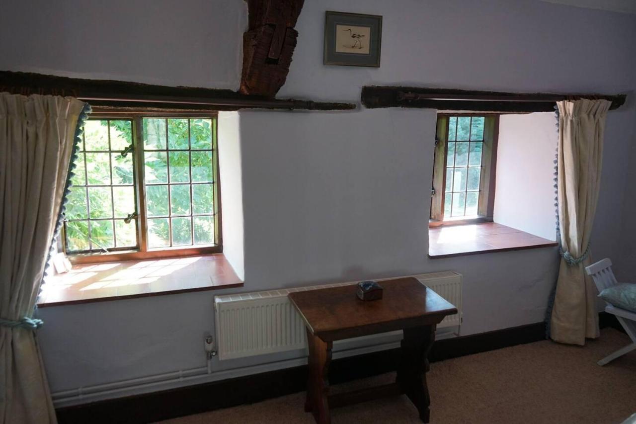 Stunning Historic 2-Bed House In Shaftesbury Villa Exterior photo